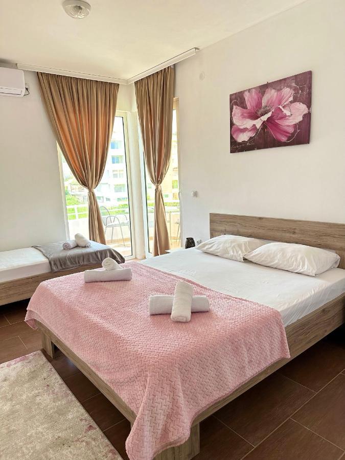 Apartments Katana Улцин Екстериор снимка