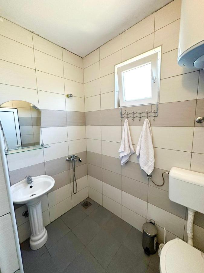 Apartments Katana Улцин Екстериор снимка