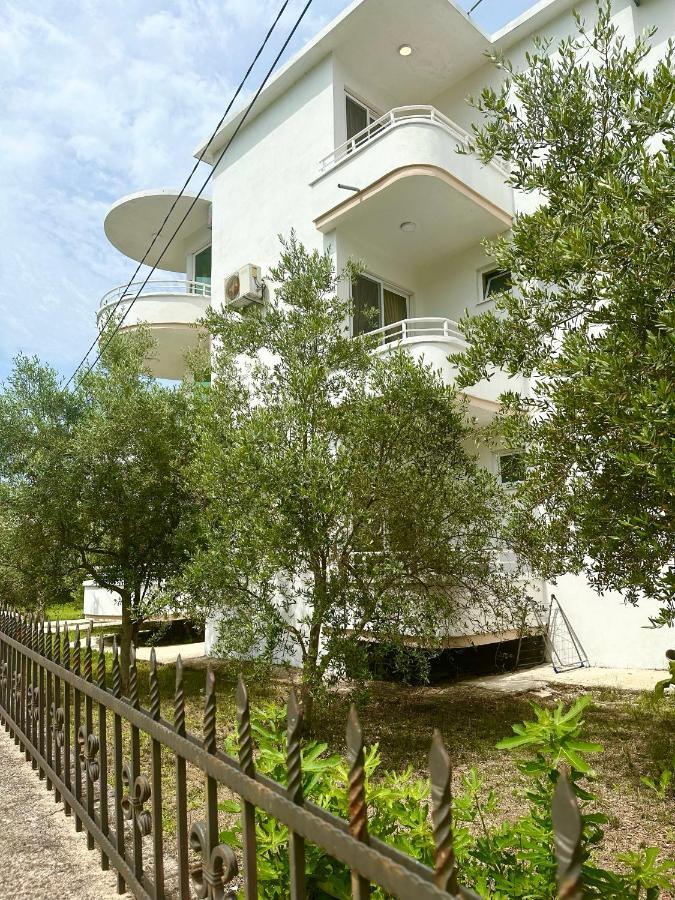 Apartments Katana Улцин Екстериор снимка