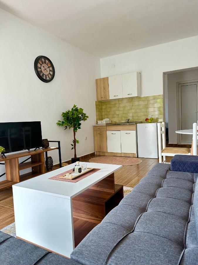 Apartments Katana Улцин Екстериор снимка